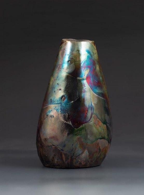 Raku coil vase by Florisel De La Mora