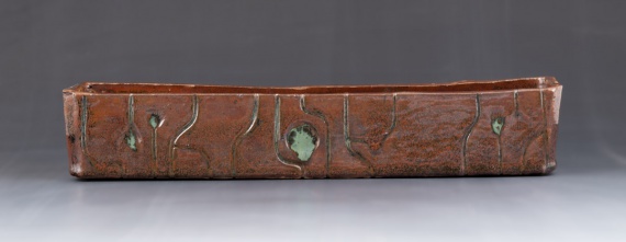 Iron red planter by Yuanzhi Huang