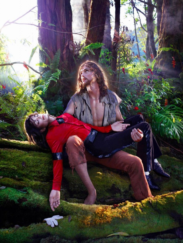 <p><b>David LaChapelle</b>, <i>American Jesus: Hold Me, Carry Me Boldly</i>, from The Beatification, 2009.</p>