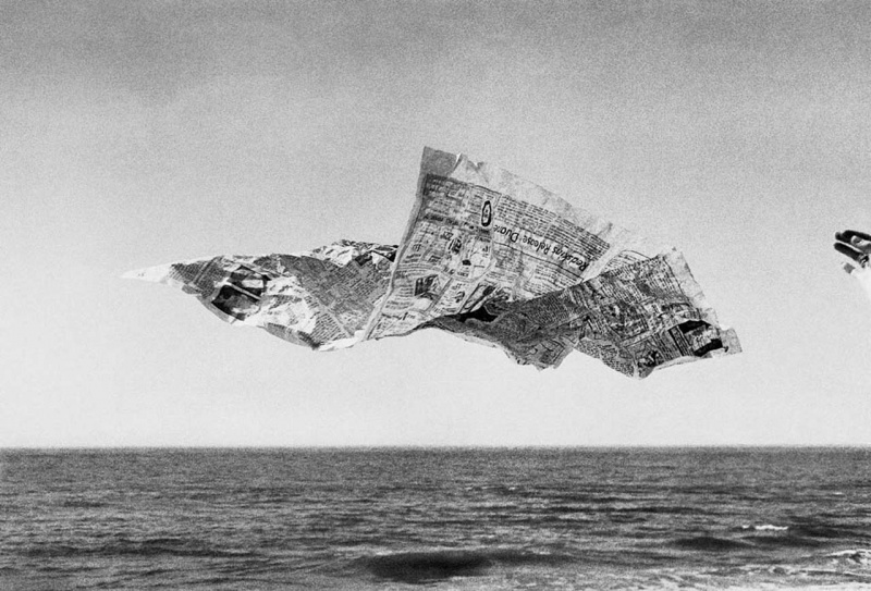 <p><b>George Krause</b>, <i>NEWSPAPER</i>, Atlantic City, 1974.</p>