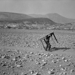 <p><b>Abbas Attar</b>, <i>MEXICO. State of Guerrero. Village of San Augustin de Oapan. Man under a table in the desert. 1984</i>.</p>