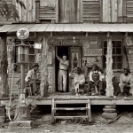 <p><b>Dorothea Lange</b>, <i>Crossroads Store, North Carolina</i>, 1939.</p>