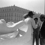 <p><b>Manuel Álvarez Bravo</b>, <i>Conversation Concerning a Statue</i>, 1933-34.</p>